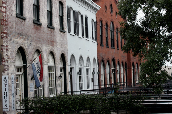 Savannah, Georgia. Antique shops.